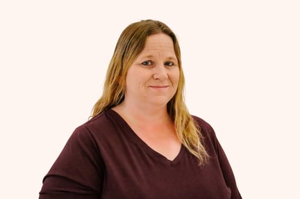 Debra Sulivn Headshot