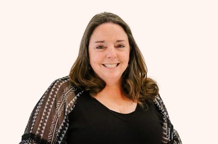 Stephanie Peterson Headshot